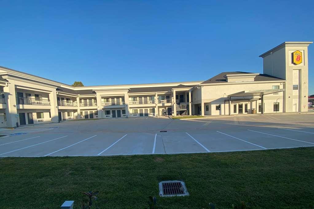 Super 8 By Wyndham Houston Nw Beltway 8-West Rd Hotell Exteriör bild