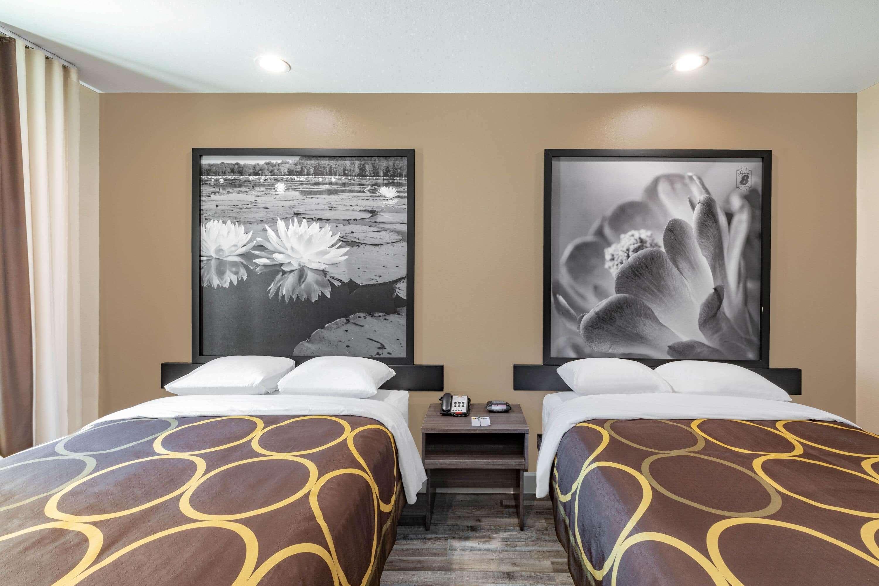 Super 8 By Wyndham Houston Nw Beltway 8-West Rd Hotell Exteriör bild